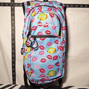 Vibedration Hydration Backpack with bladder - Blue w/ Red+ Kisses (NWOT??)